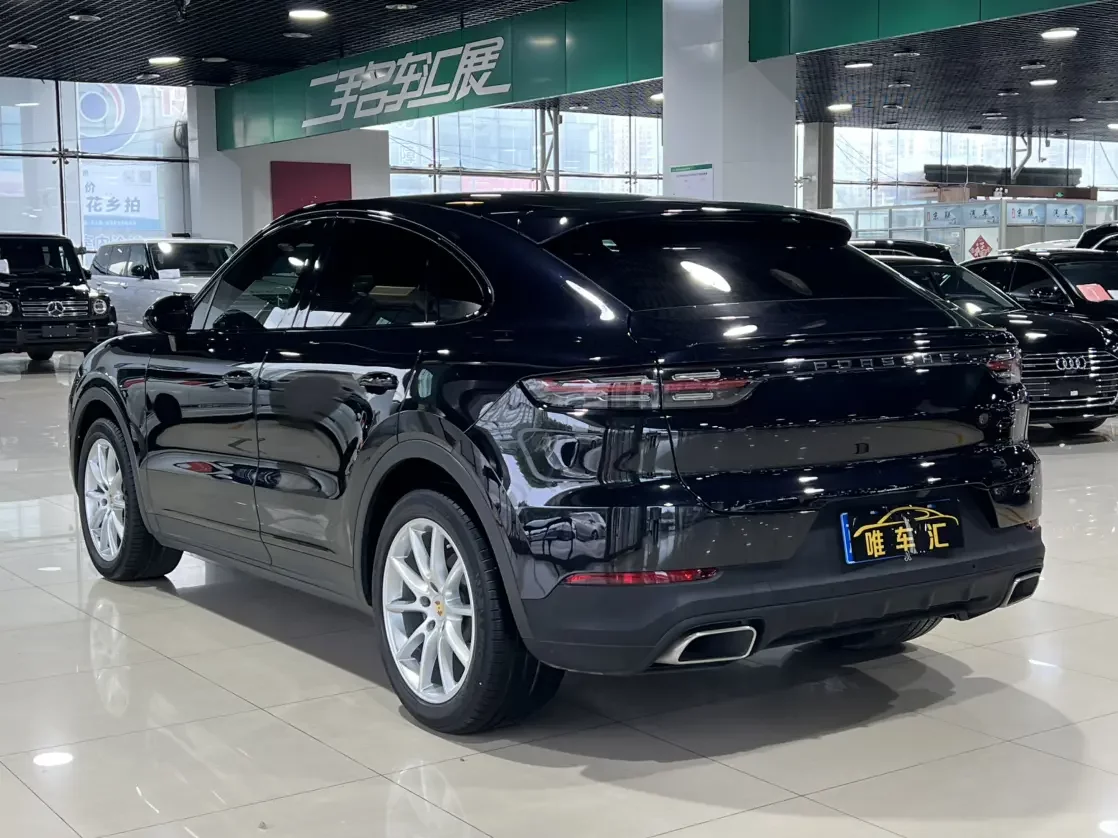 Porsche Cayenne Coupe