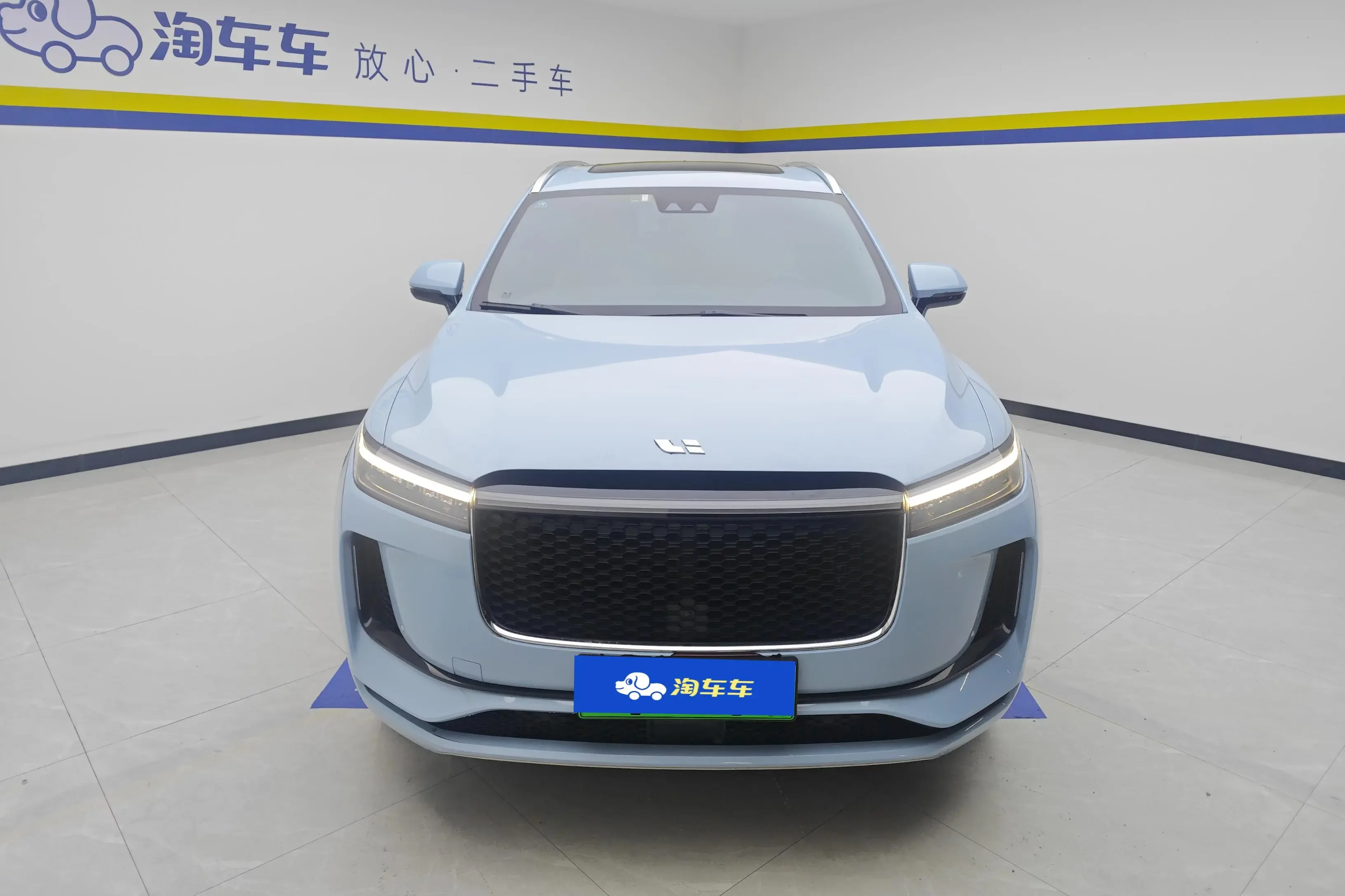 Li ONE (Ideal ONE)  из Китая