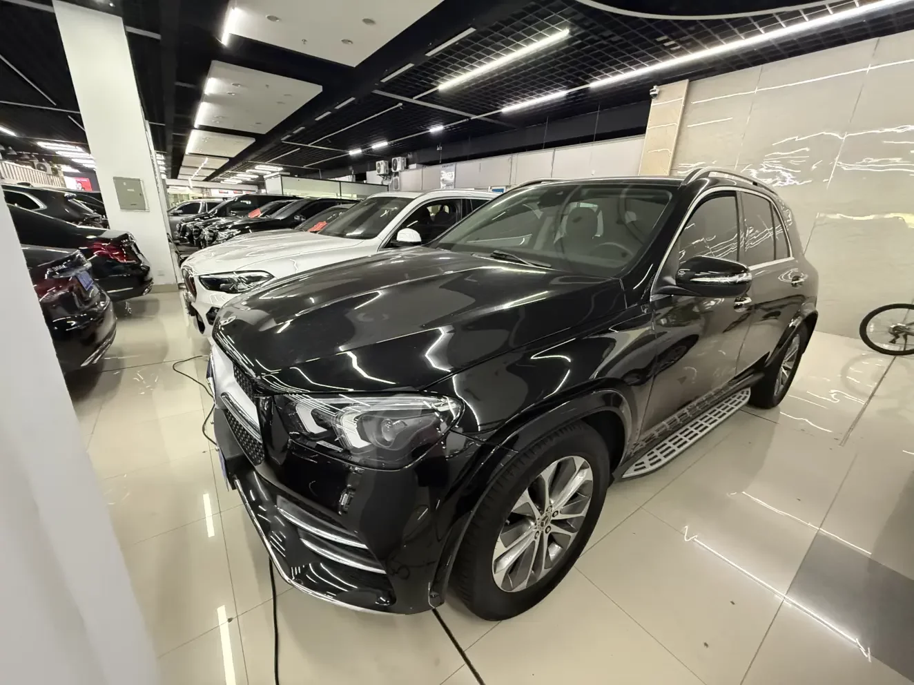 Mercedes-Benz GLE (Imported)
