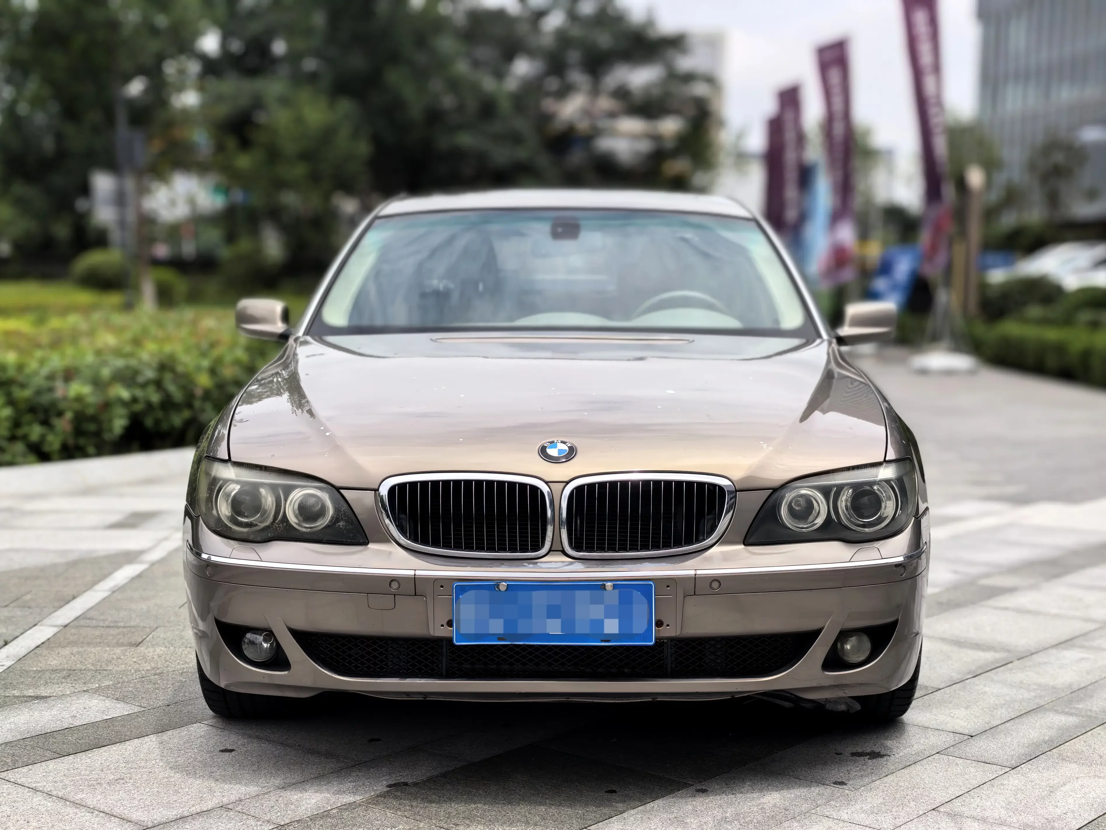 BMW 7 Series  из Китая