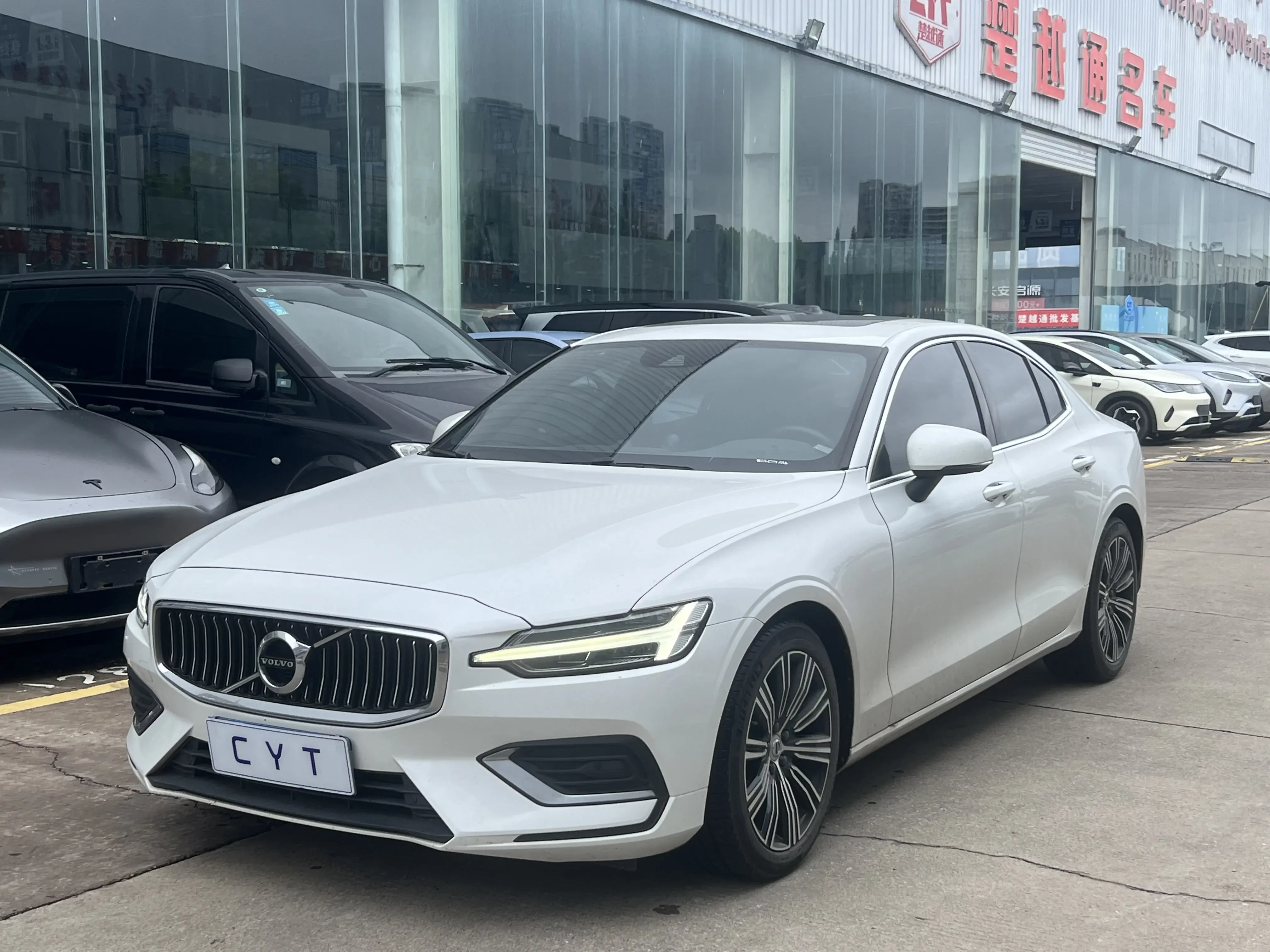 Volvo S60