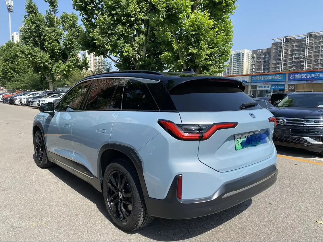 NIO EC6