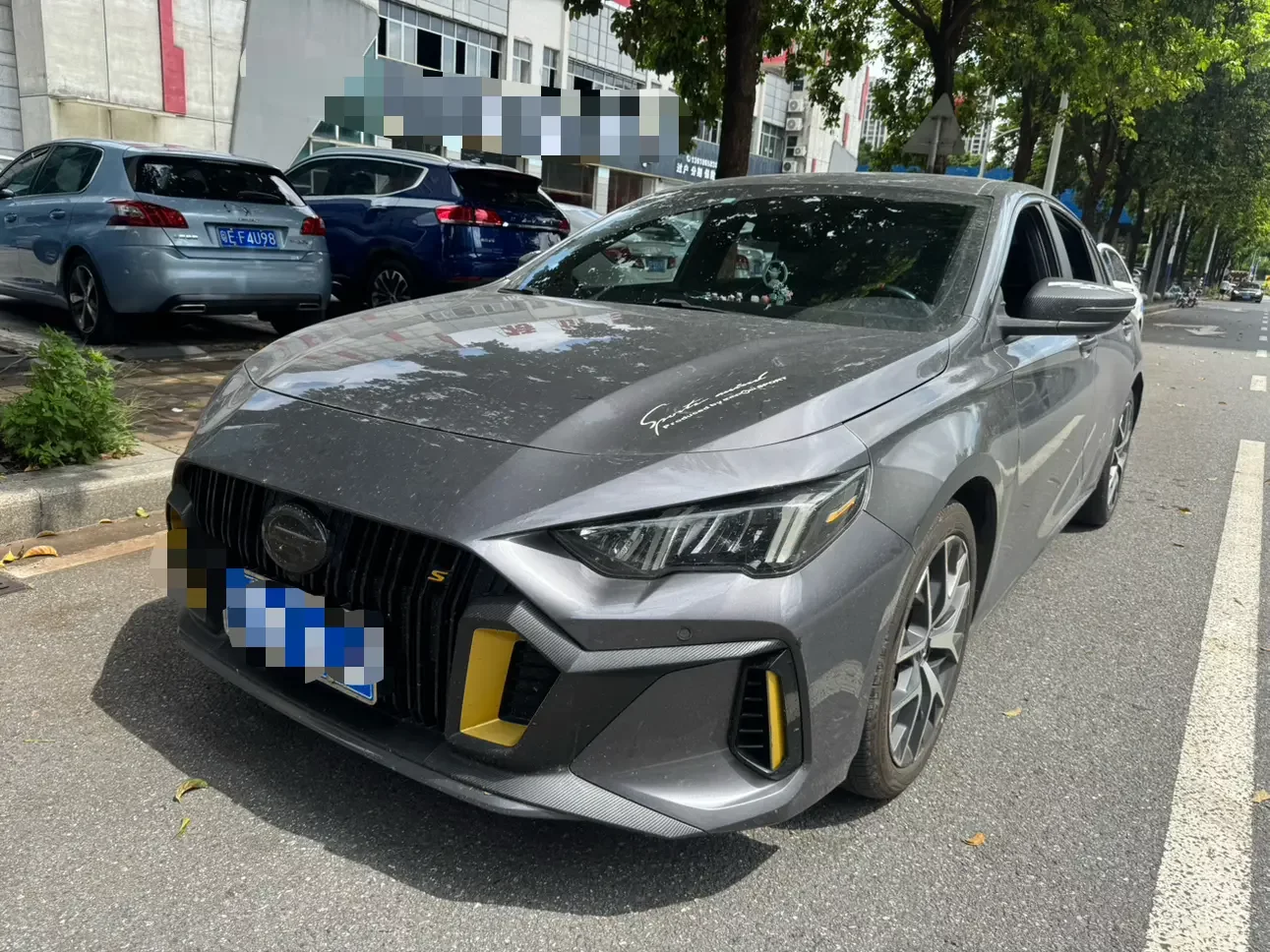GAC Trumpchi Empow  из Китая