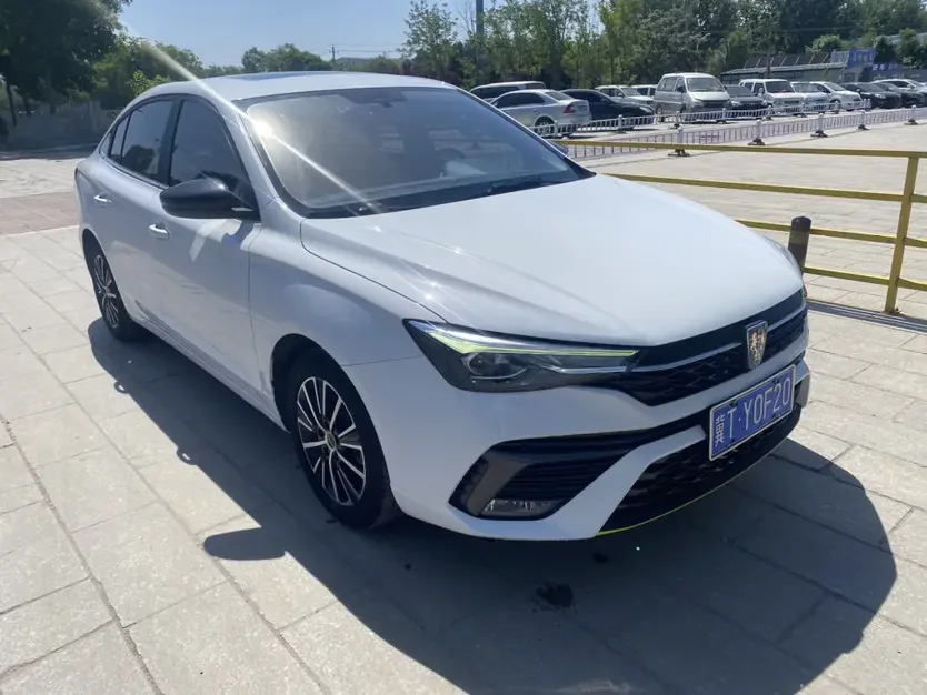 Roewe i5