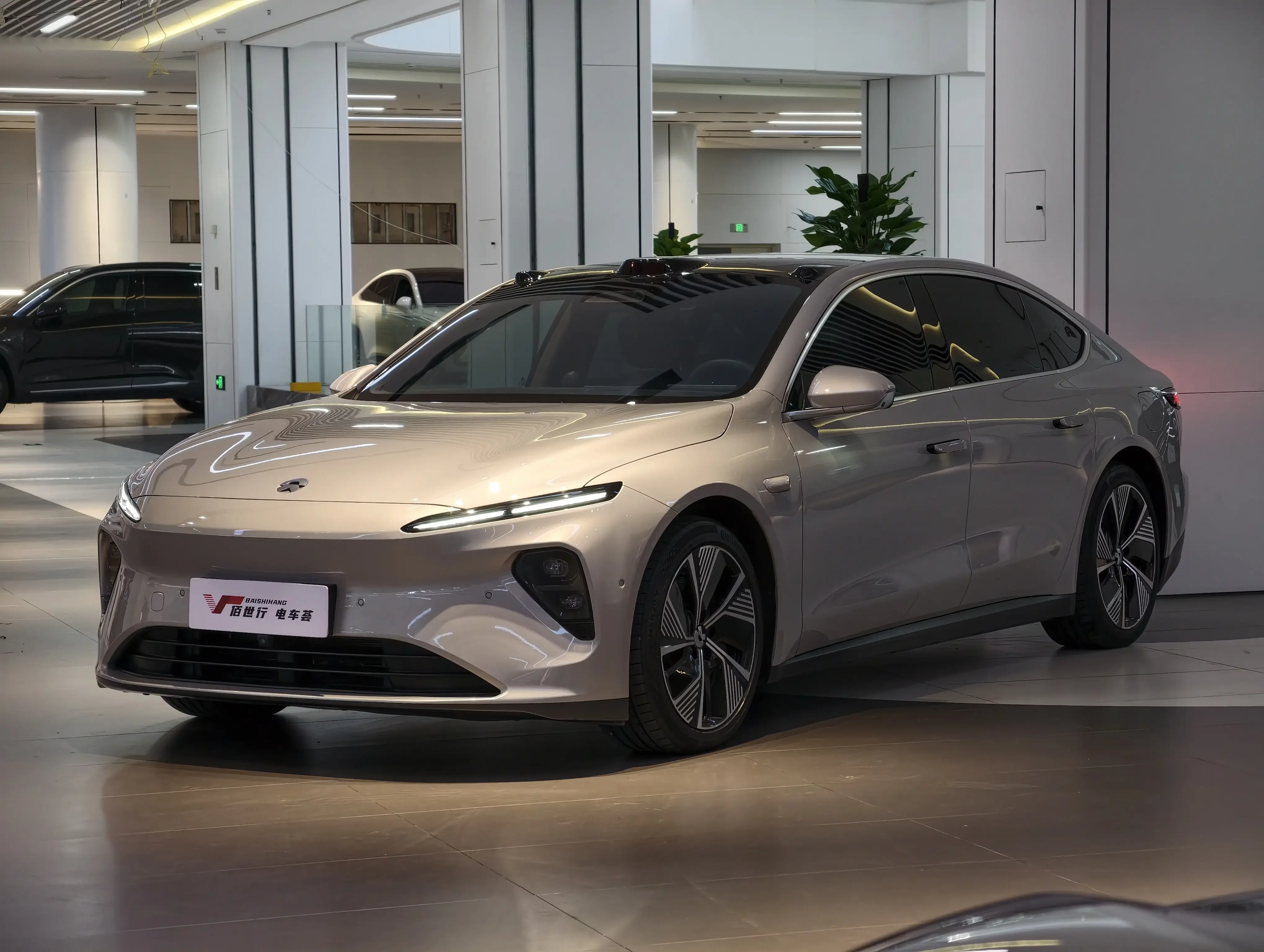 NIO ET7  из Китая