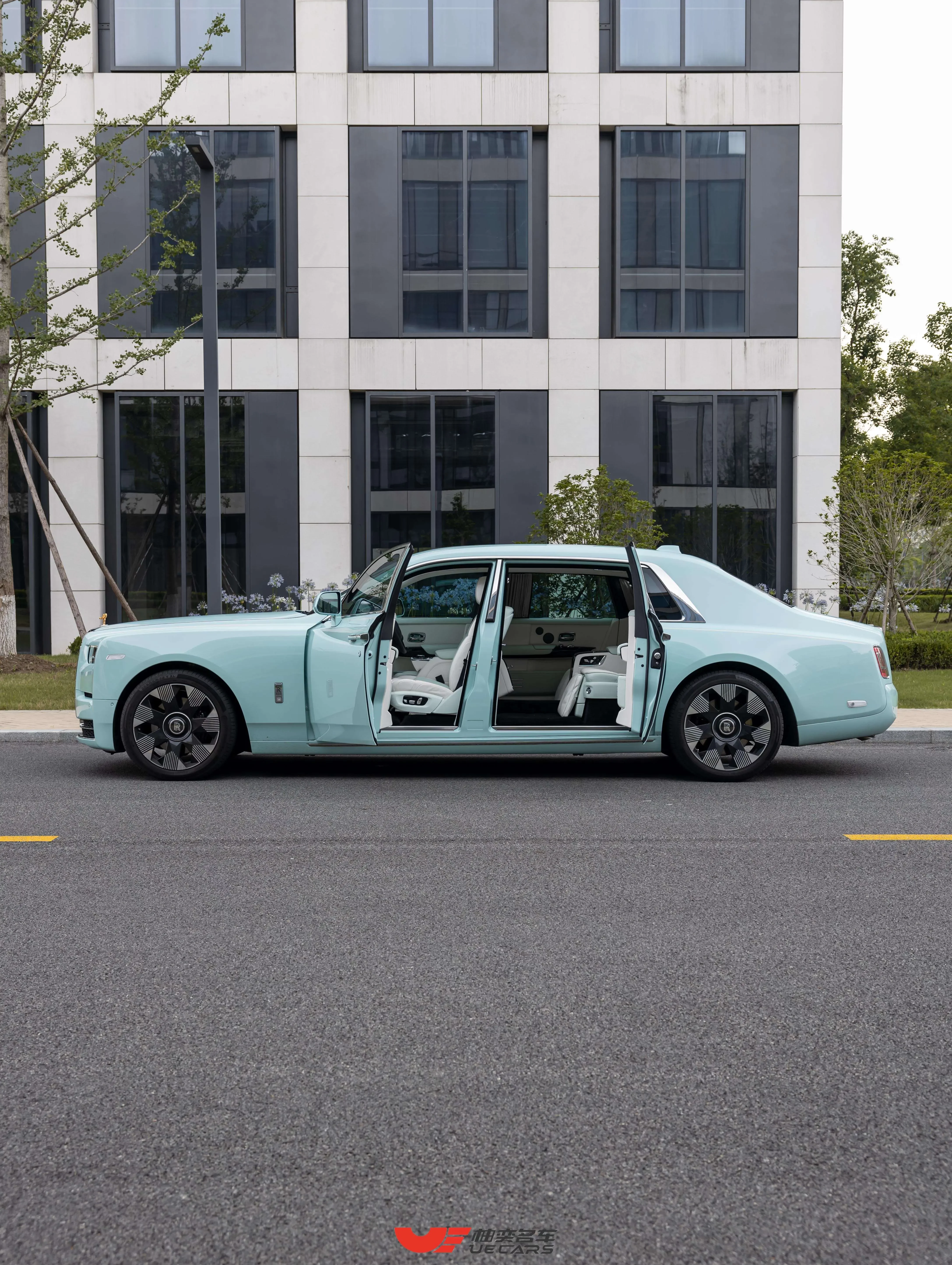 Rolls Royce phantom