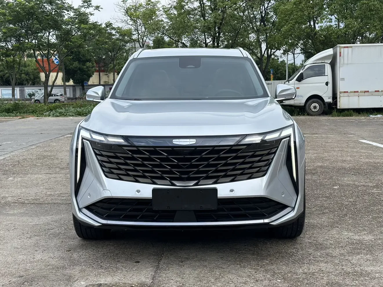 Geely Atlas L