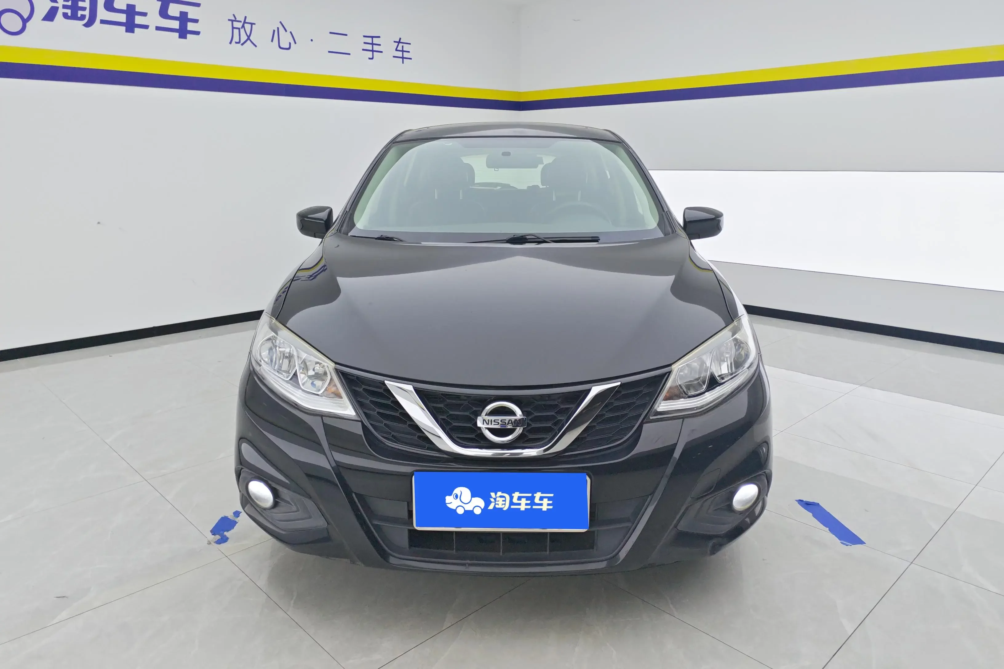 Nissan Tiida  из Китая