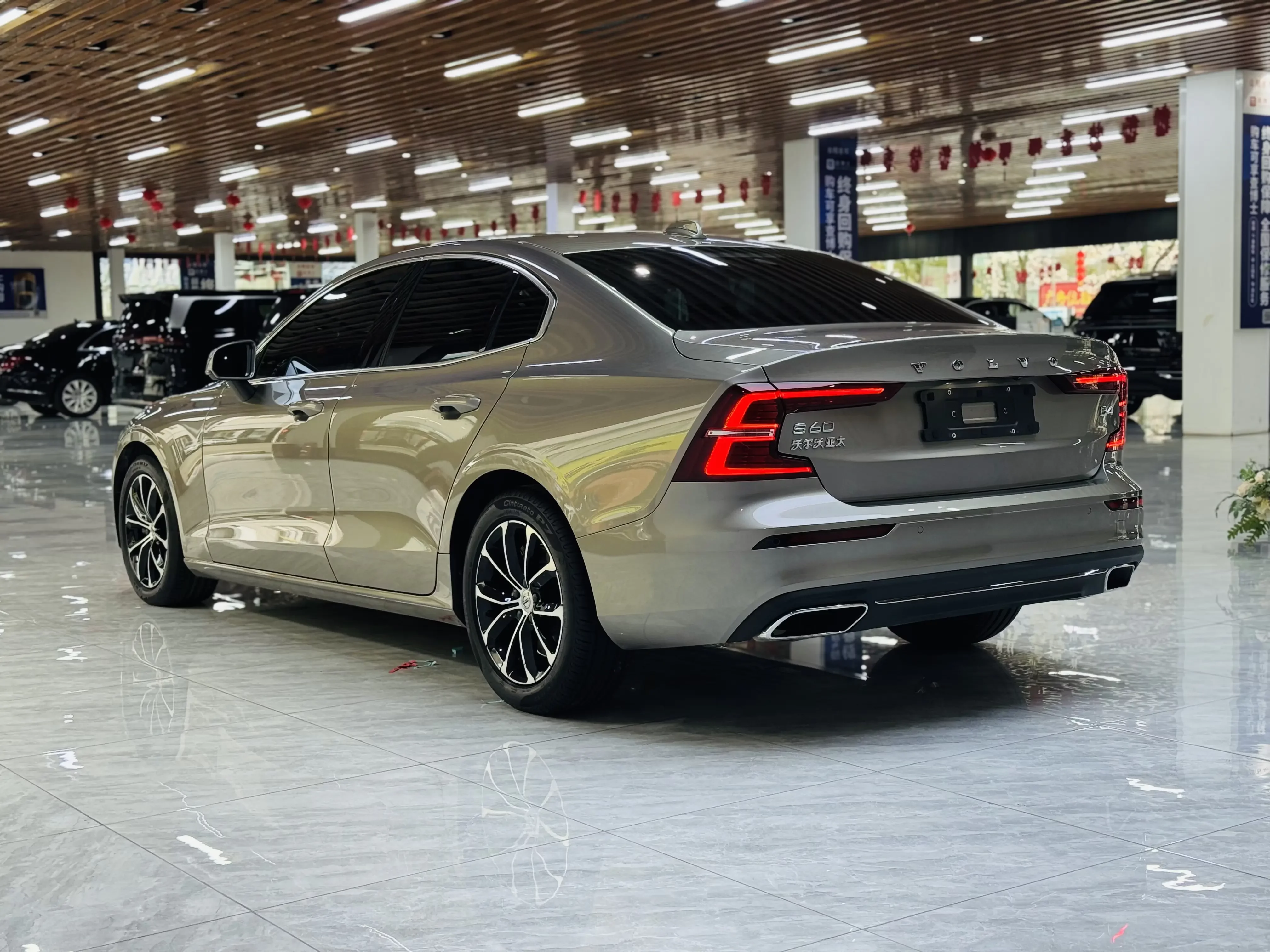 Volvo S60