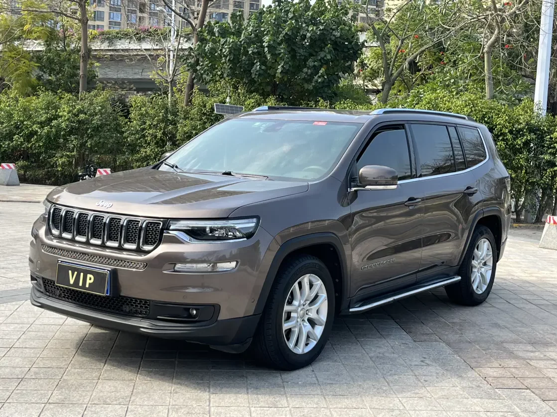 Jeep commander