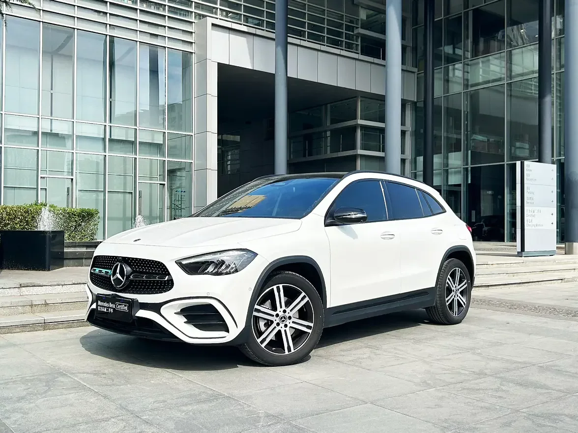 Mercedes-Benz GLA
