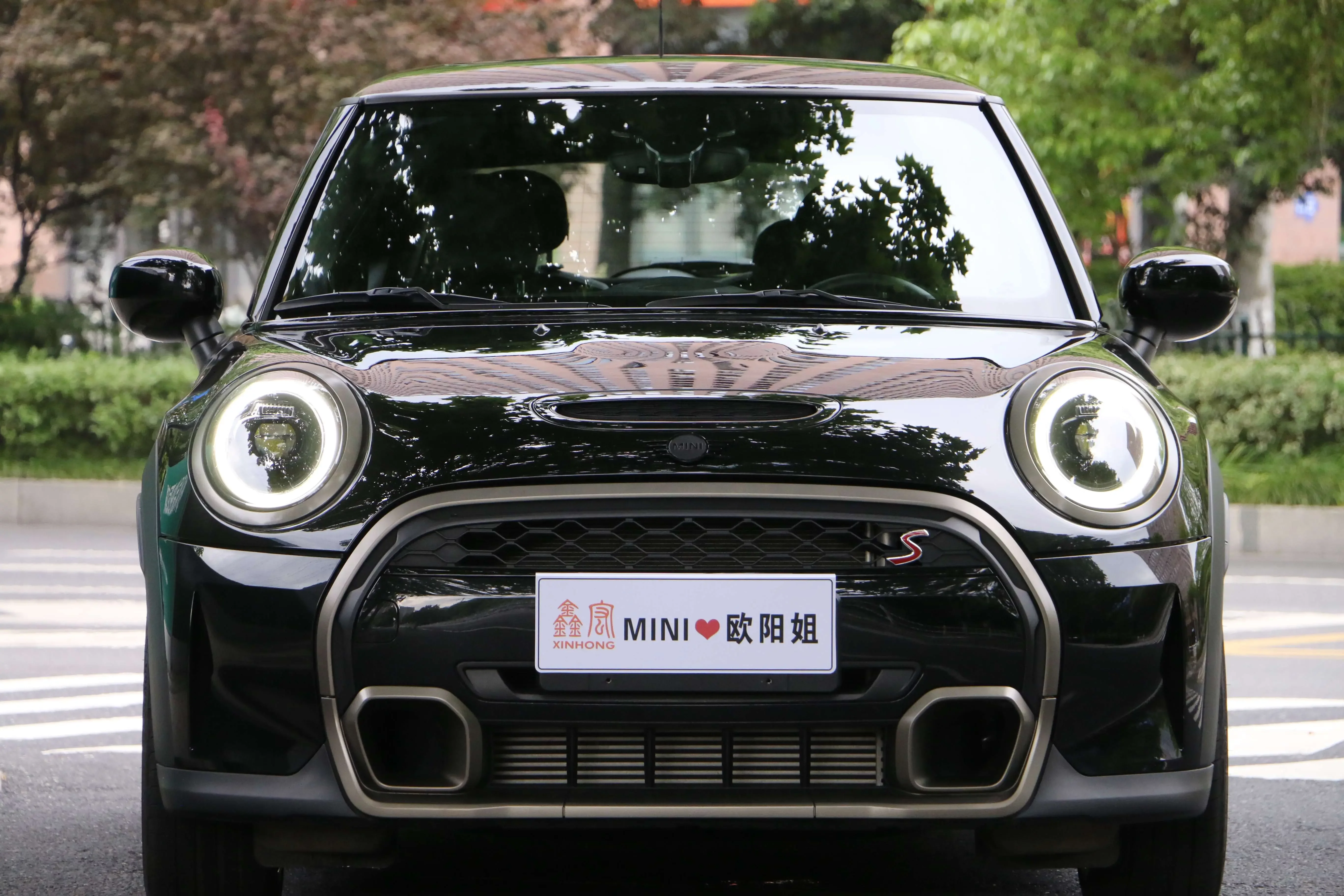 MINI 