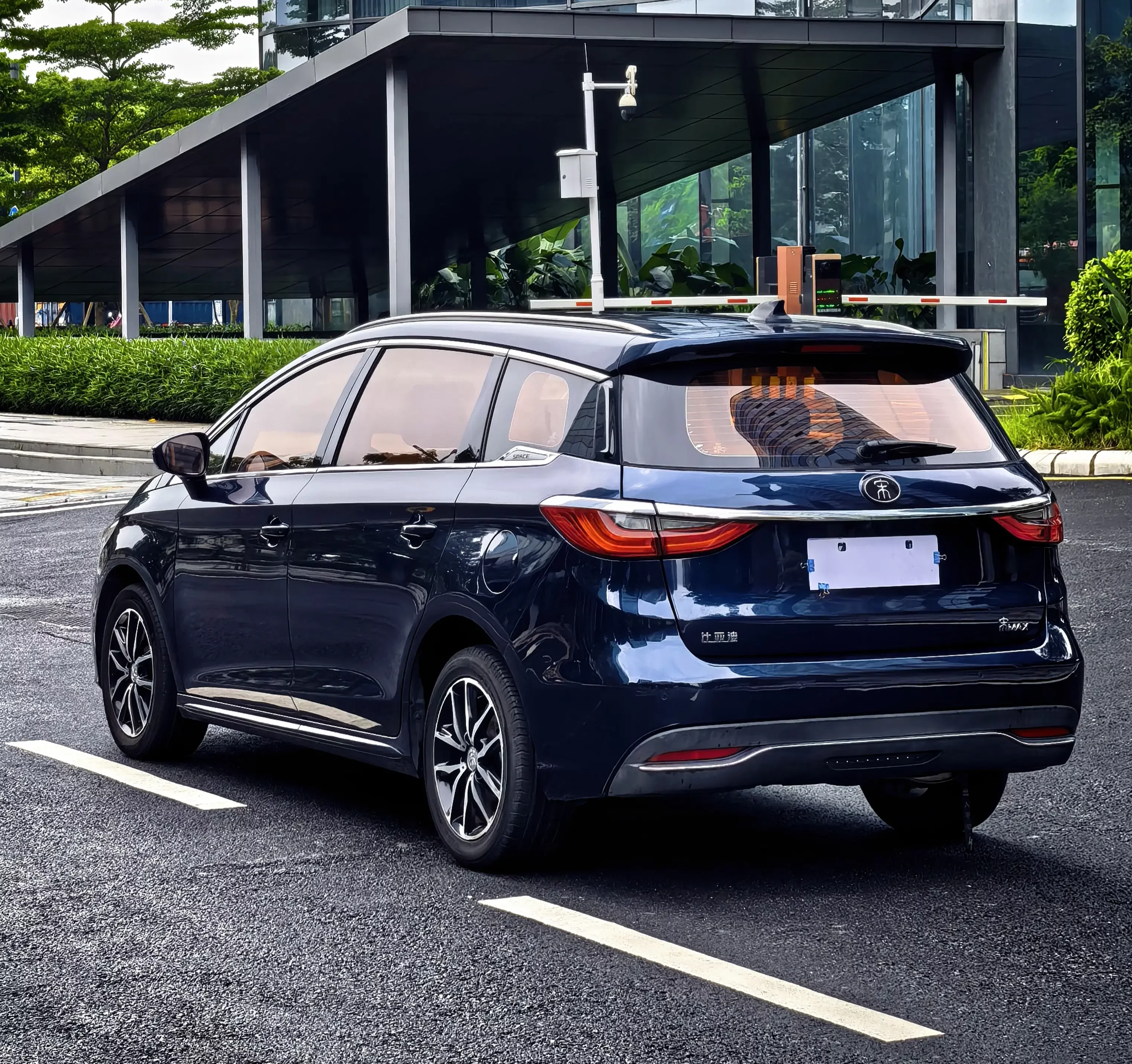 BYD Song MAX