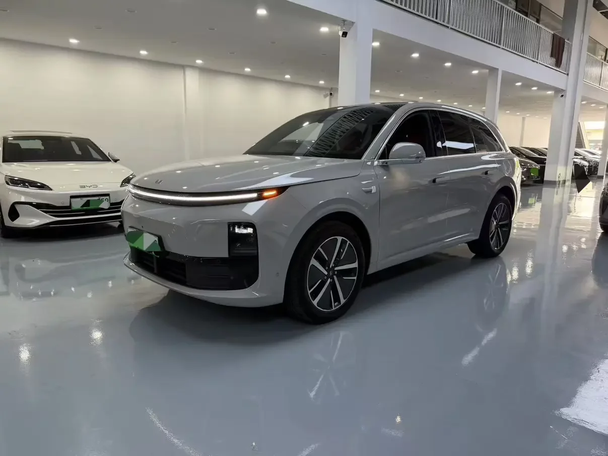 Lixiang L6