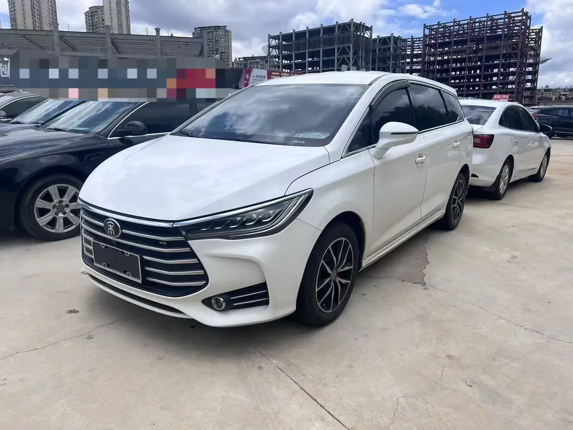 BYD Song MAX