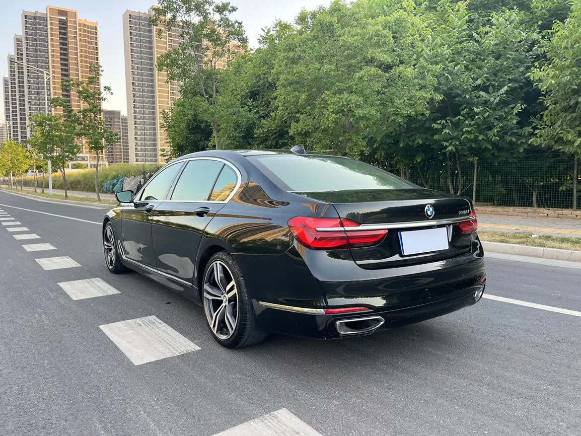 BMW 7 Series