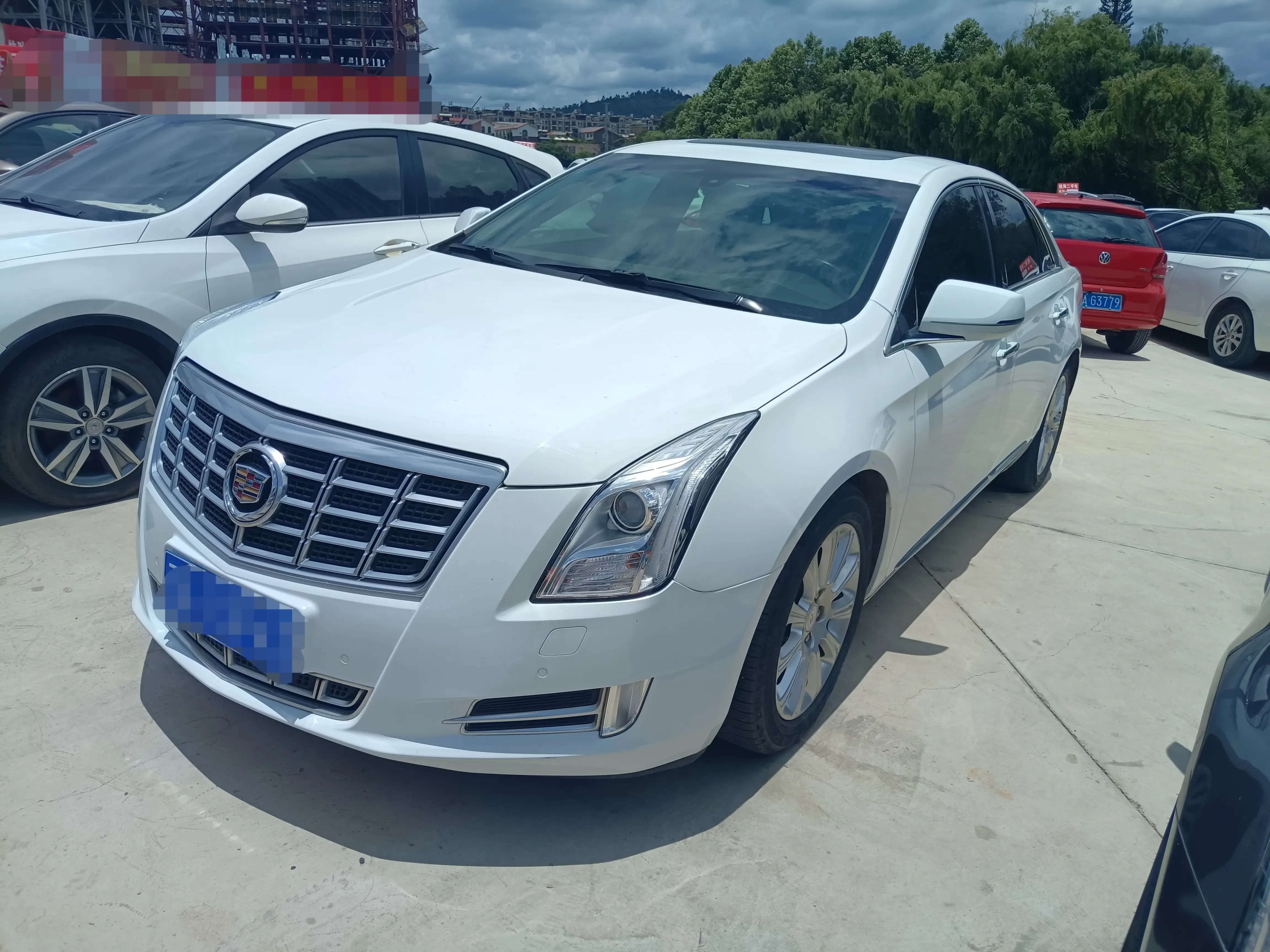 Cadillac XTS
