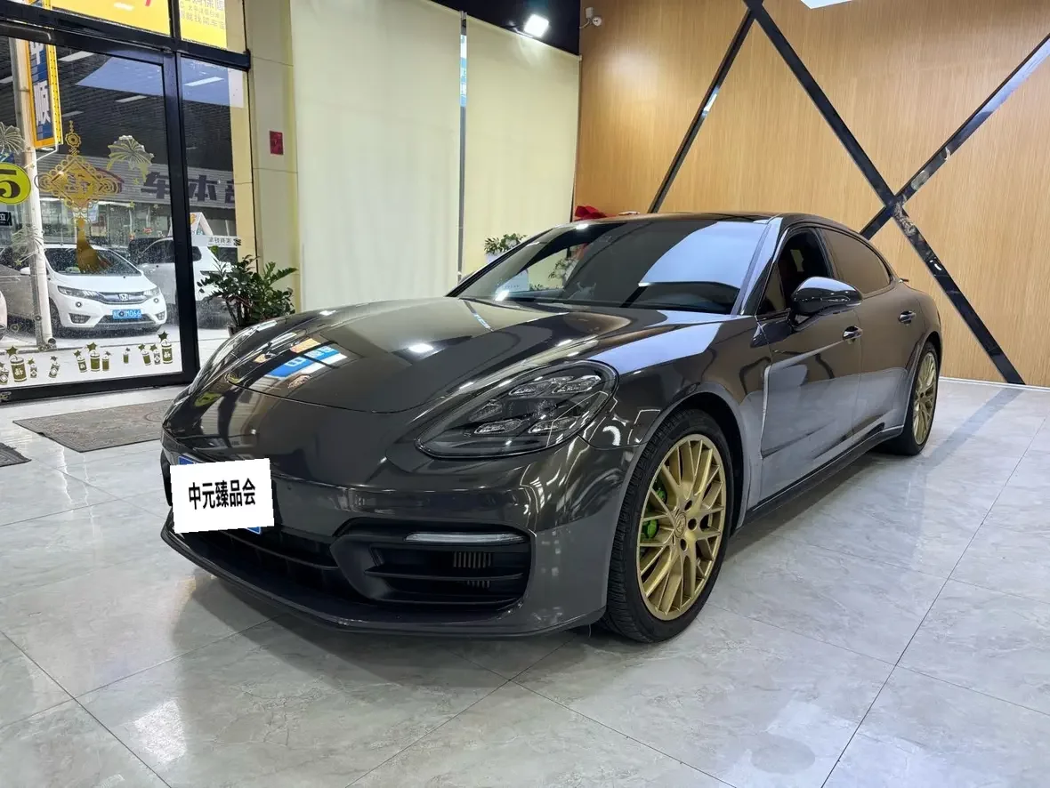 Porsche Panamera
