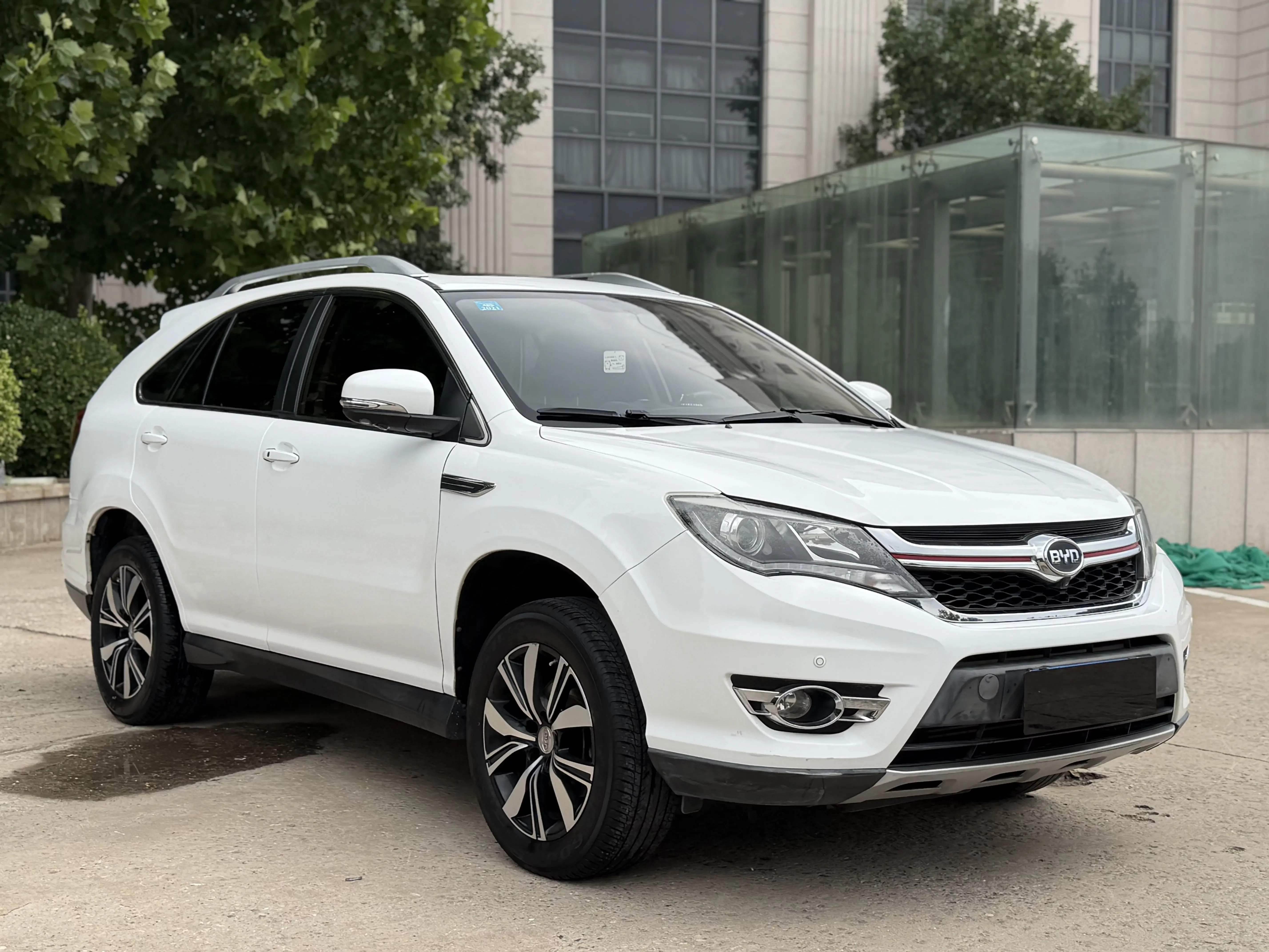 BYD S7