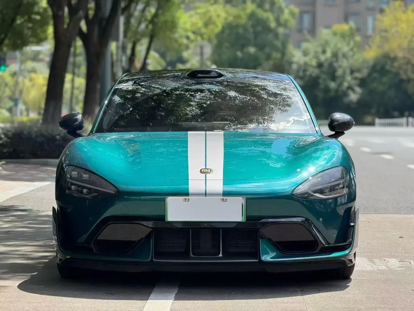 Xiaomi car Xiaomi SU7 Ultra  из Китая