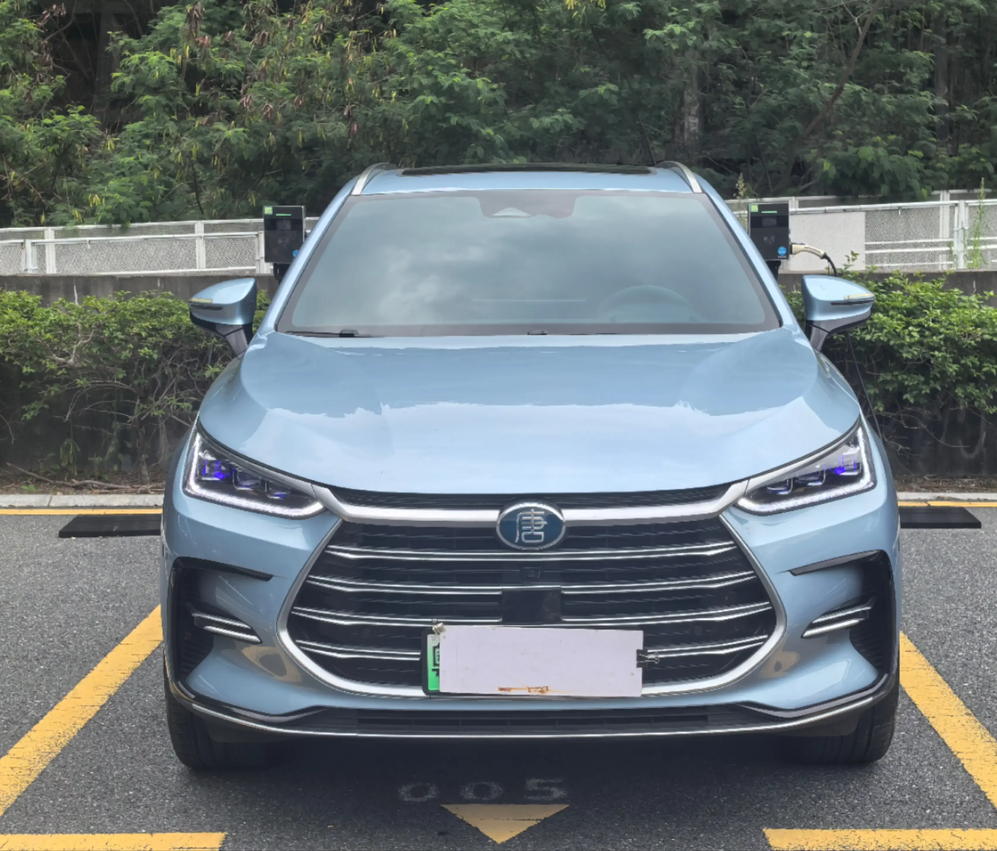 BYD Tang DM