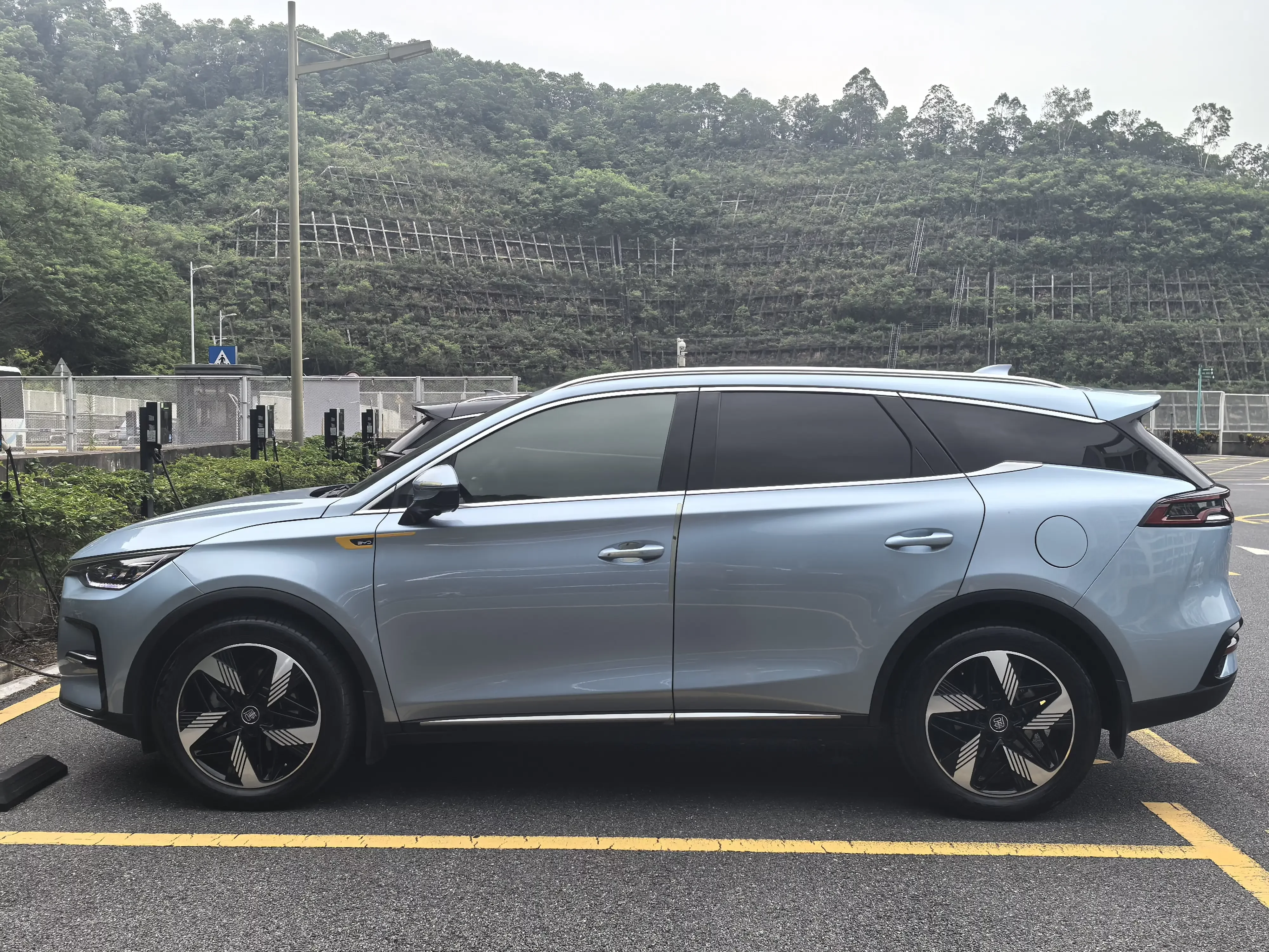 BYD Tang DM