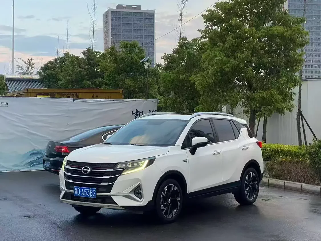 GAC Trumpchi GS3  из Китая