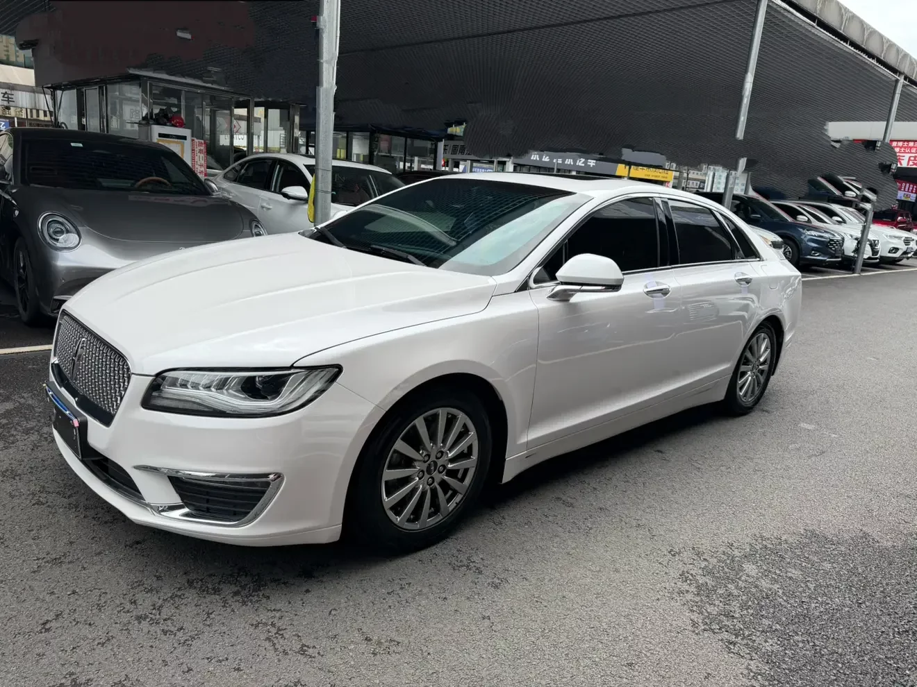 Lincoln MKZ