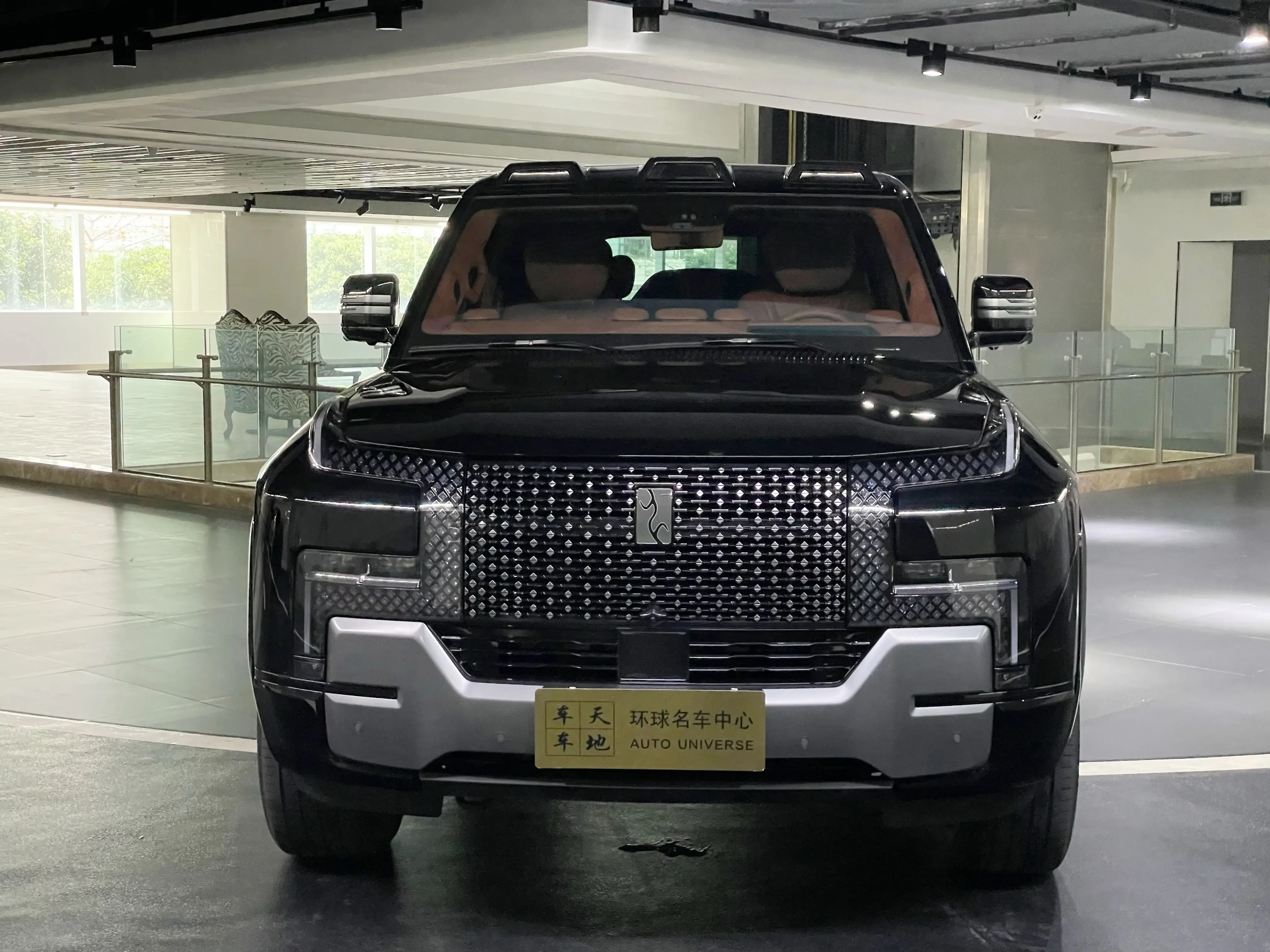 BYD Yangwang U8