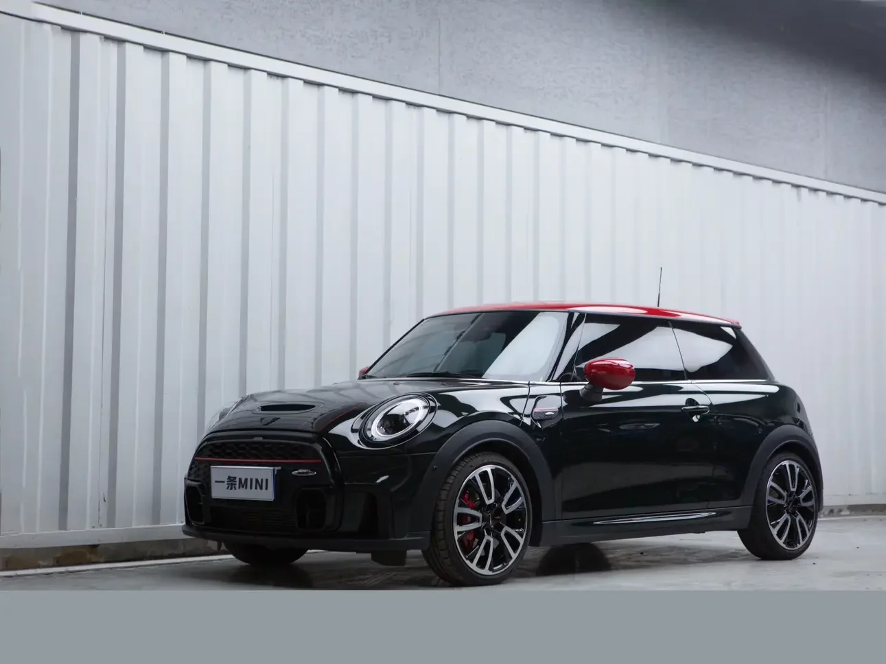 MINI JCW