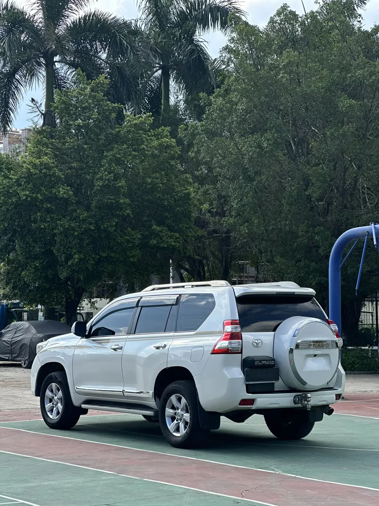Toyota Prado