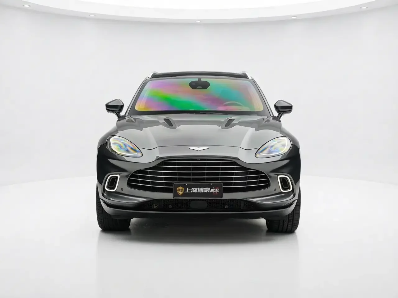 Aston Martin DBX