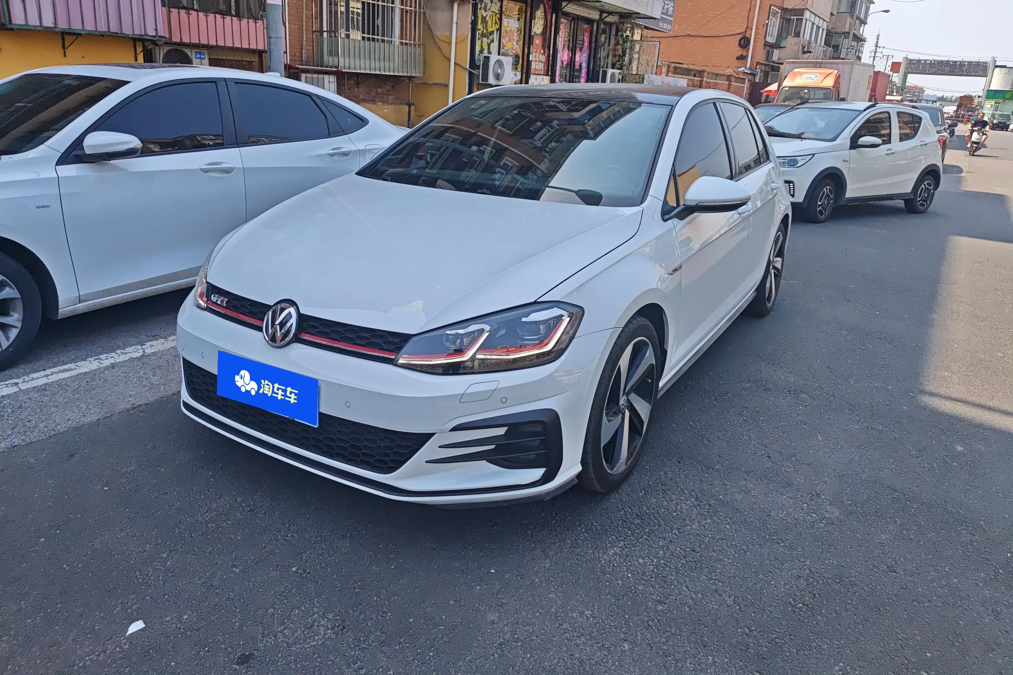 Volkswagen Golf GTI  из Китая