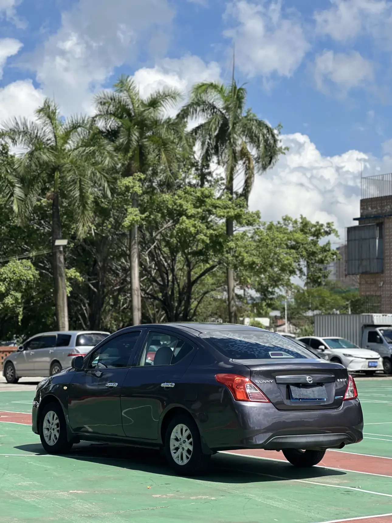 Nissan Sunlight