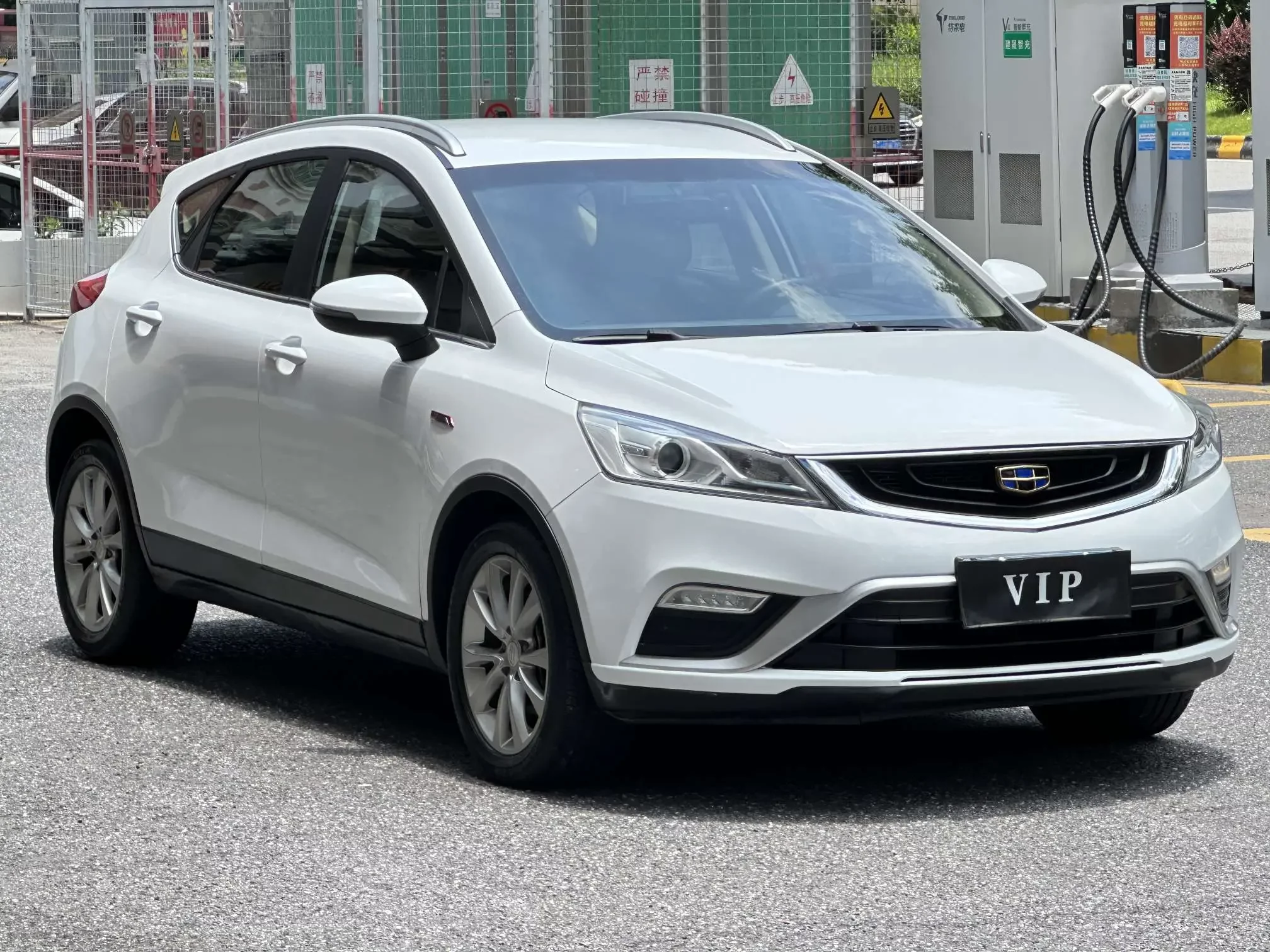 Geely Emgrand GS