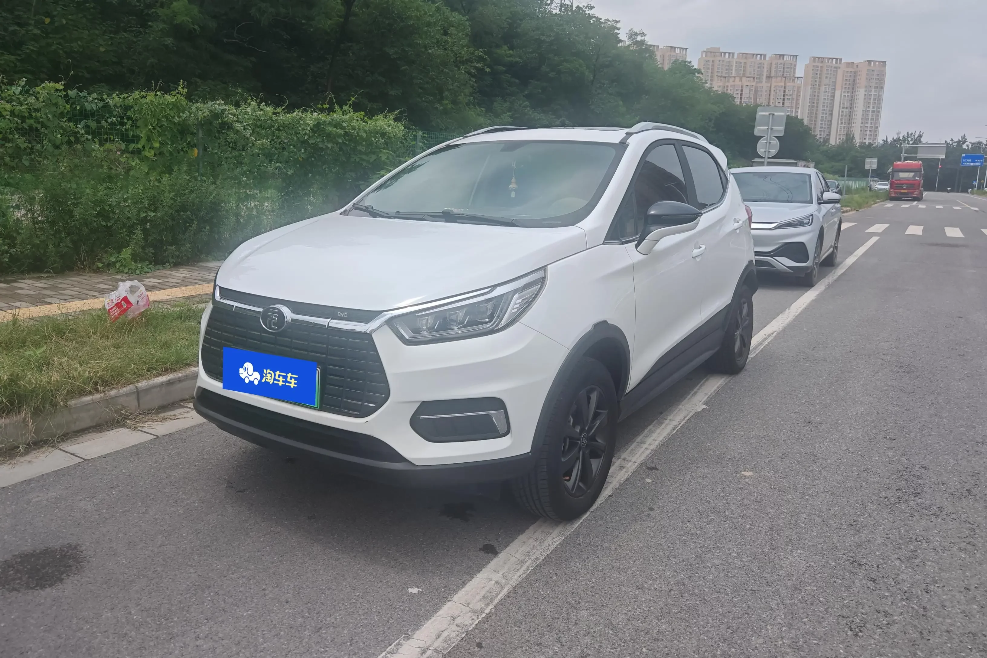 BYD Yuan EV