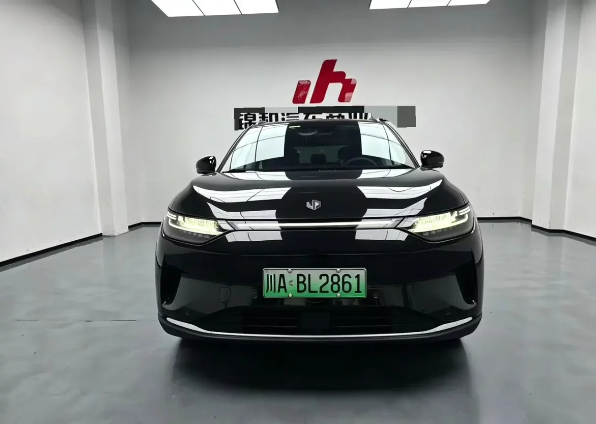 Leapmotor Zero running C11