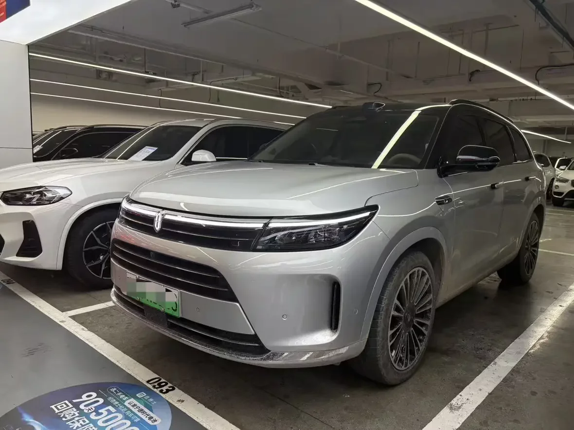 AITO M7