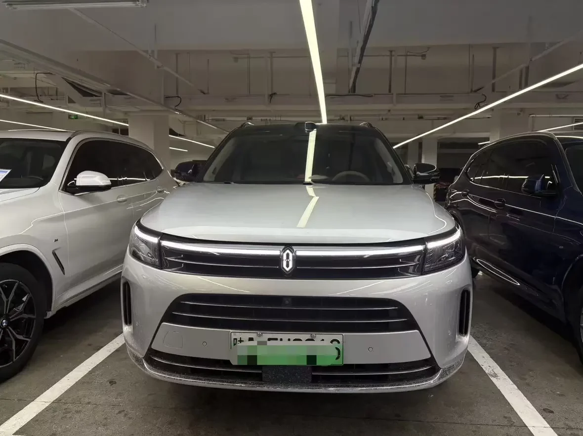 AITO M7