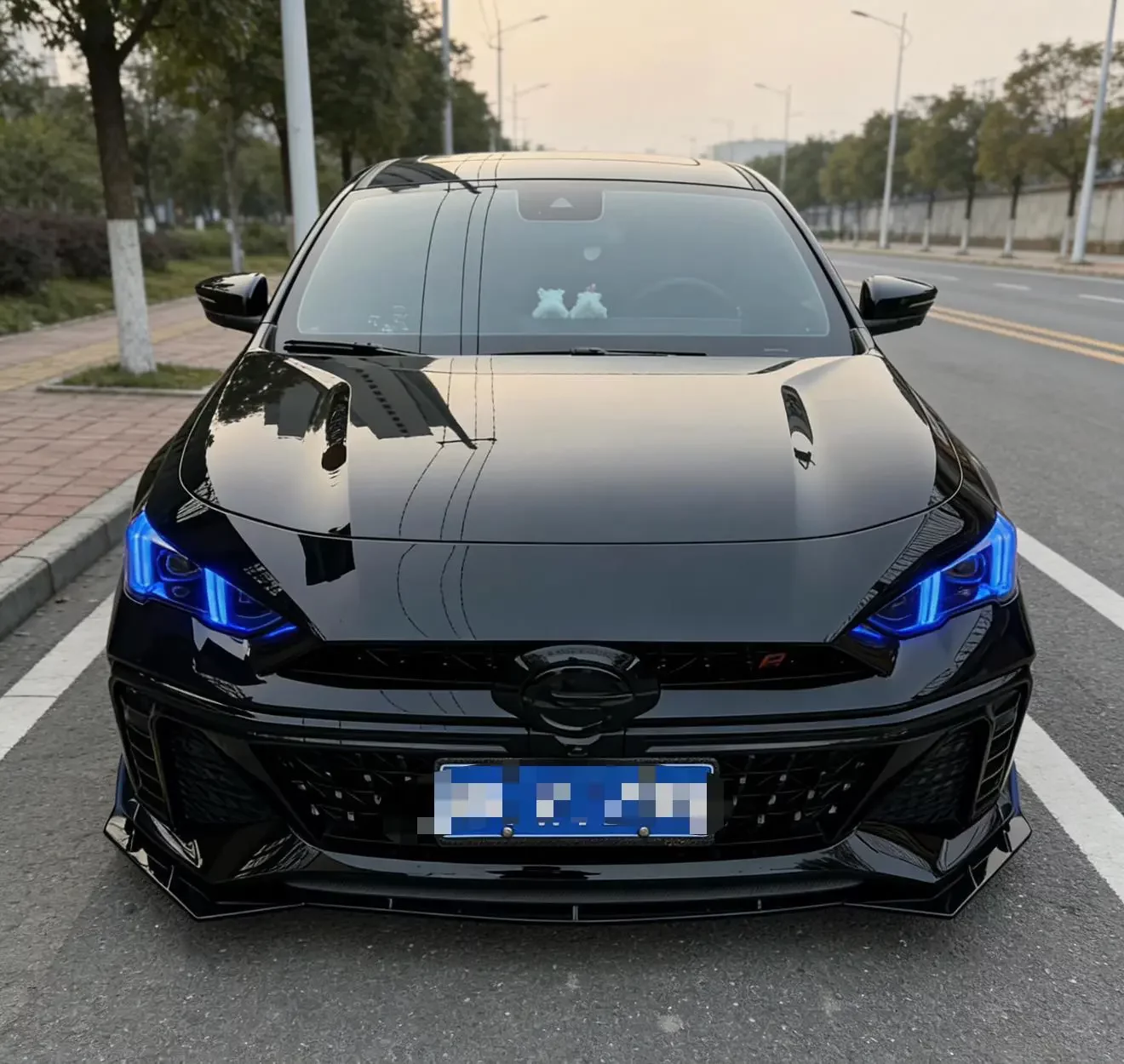 GAC Trumpchi Empow  из Китая