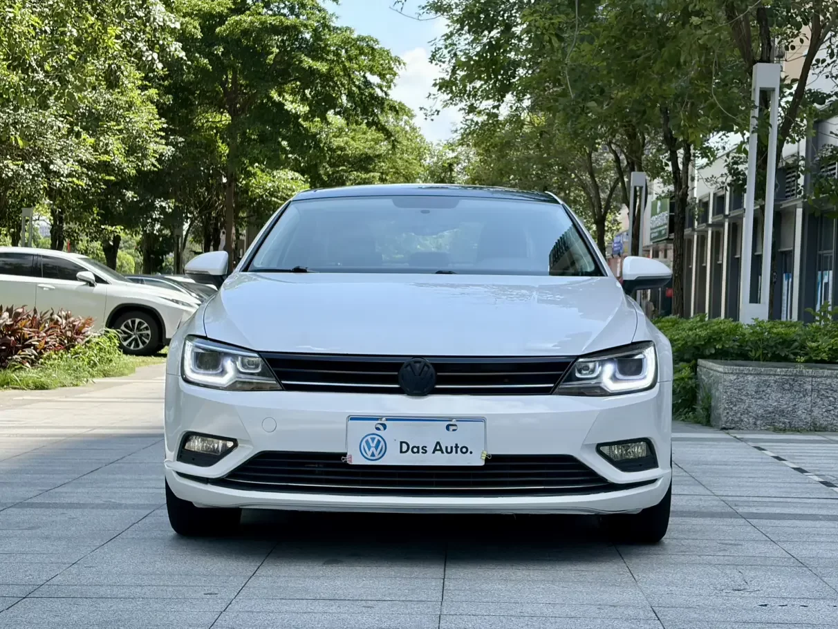 Volkswagen Lamando