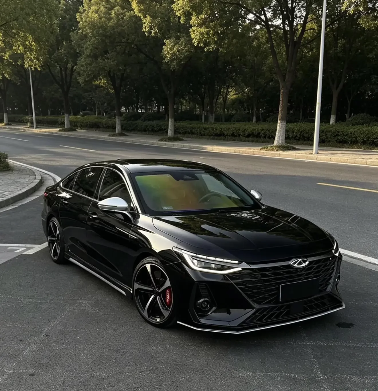 Chery Arrizo 8