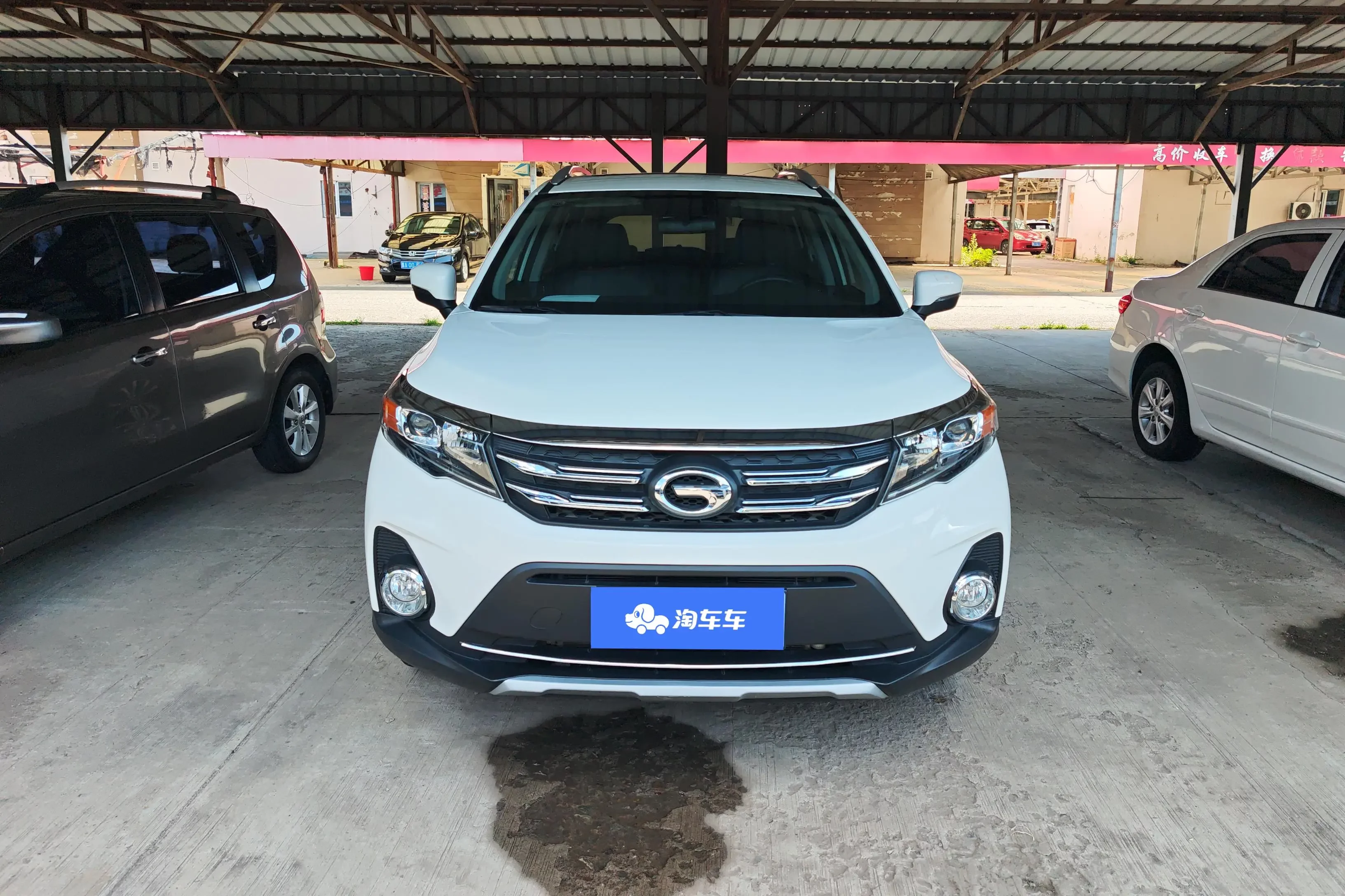 GAC Trumpchi GS3  из Китая