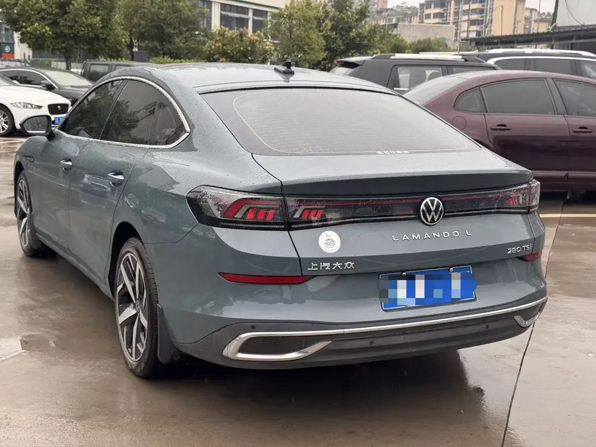 Volkswagen Lamando
