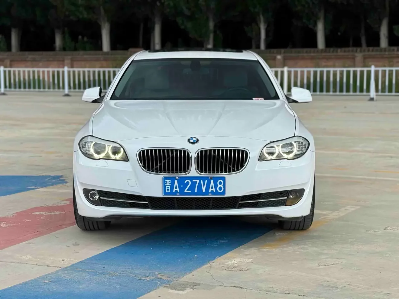 BMW 5 Series  из Китая