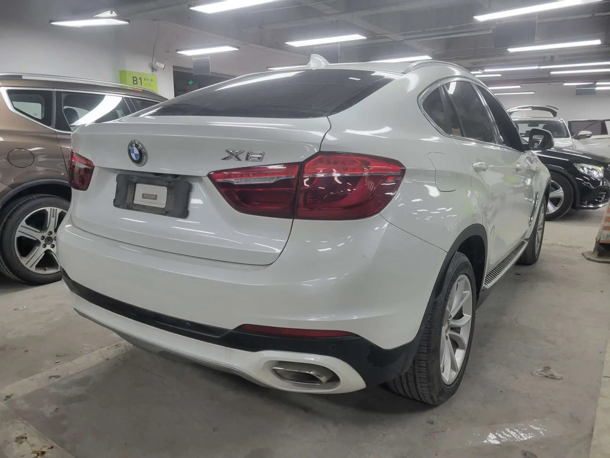 BMW X6