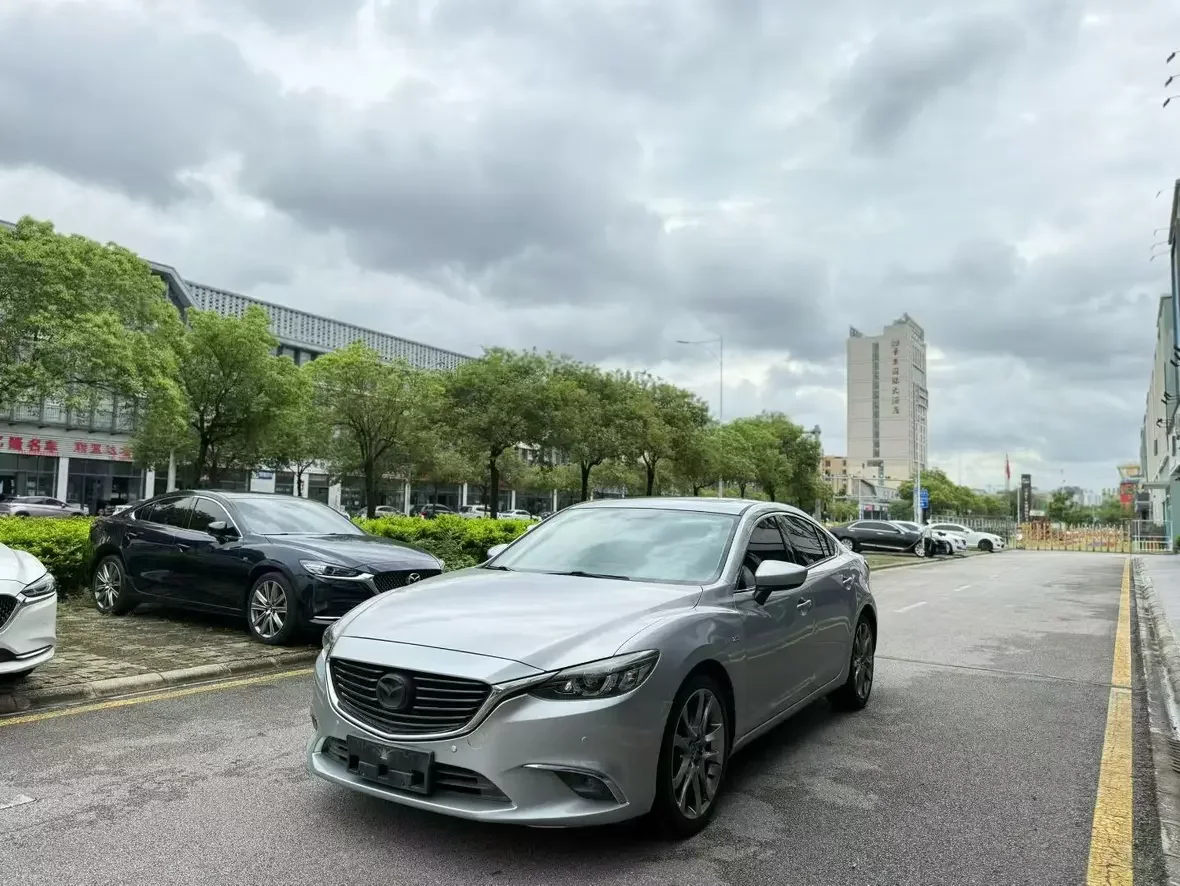 Mazda Atenza