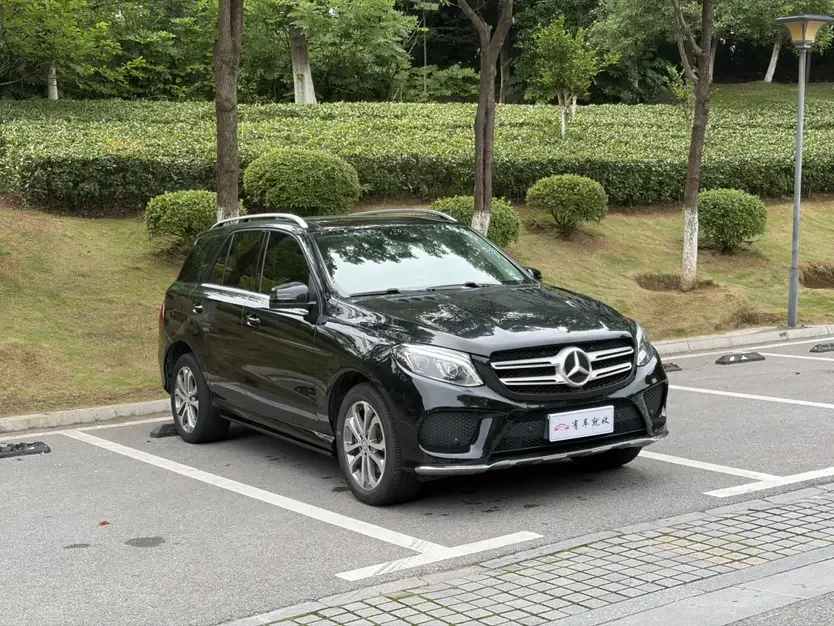 Mercedes-Benz GLE (Imported)