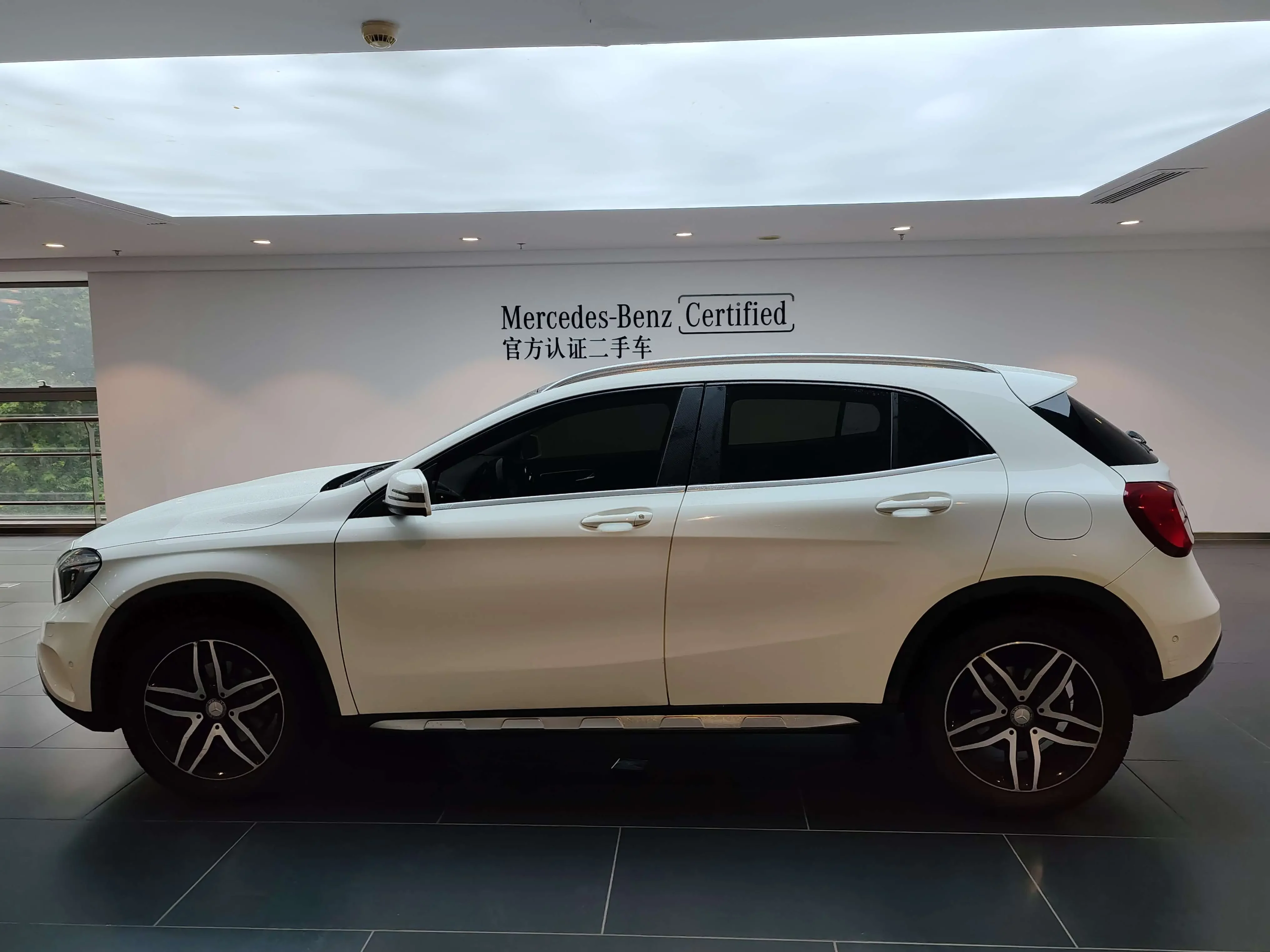 Mercedes-Benz GLA