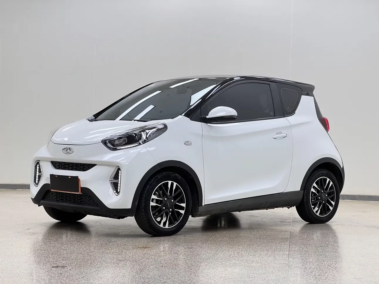 Chery QQ eQ1 (little ant)  из Китая